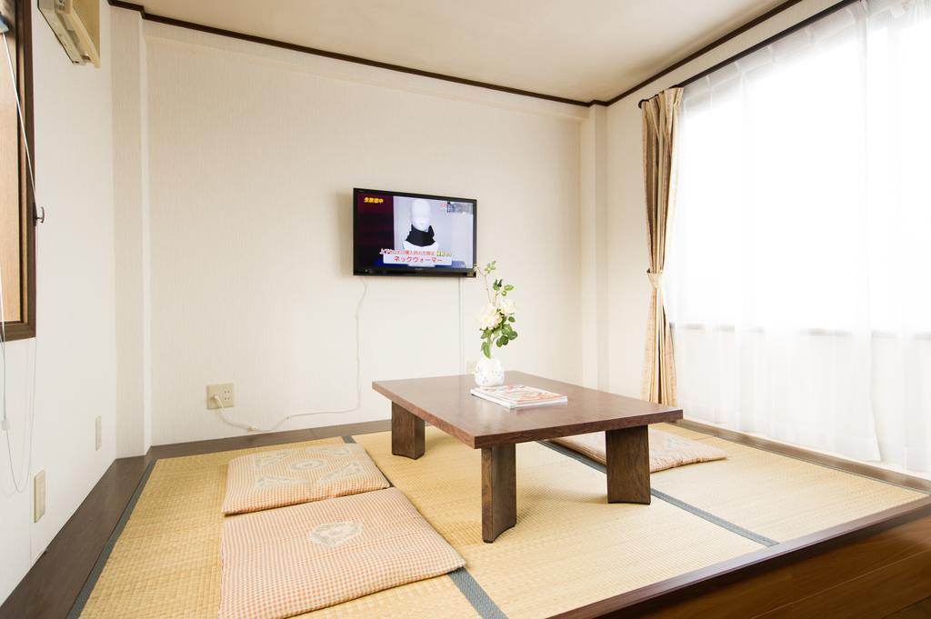 Guest House Izumi Εξωτερικό φωτογραφία